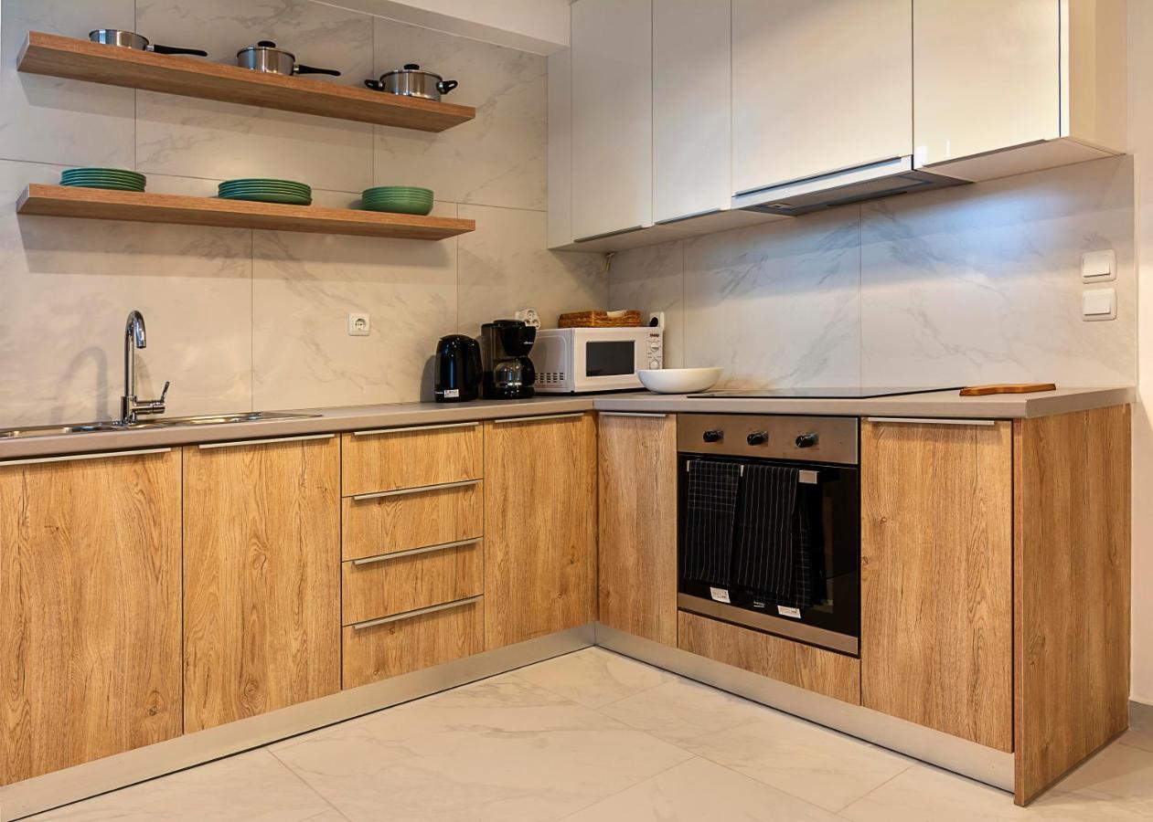 Elegant, Spacious & Minimalist Aptm W/Balcony Apartment Atena Exterior foto